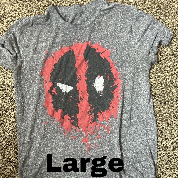 Clothes - Picture 3 of 8